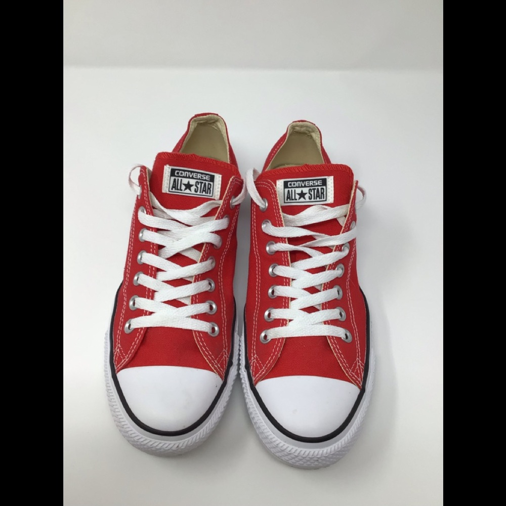Converse men’s red sneakers